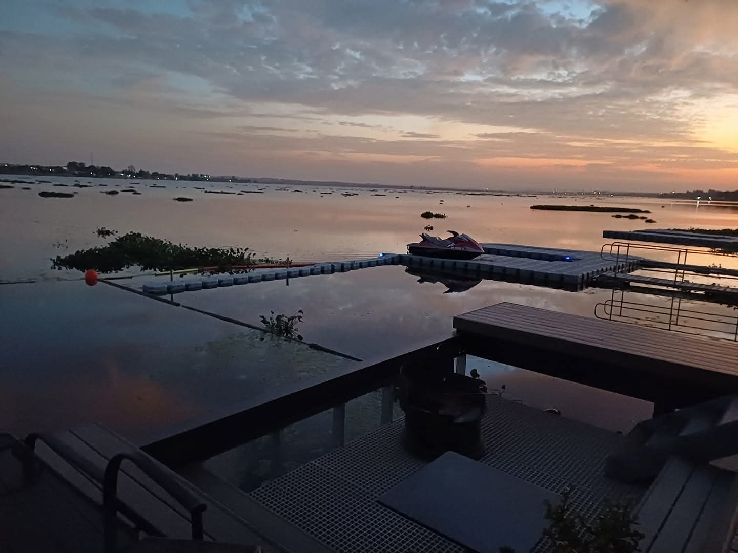 SA Outdoor modular floating dock at sunset