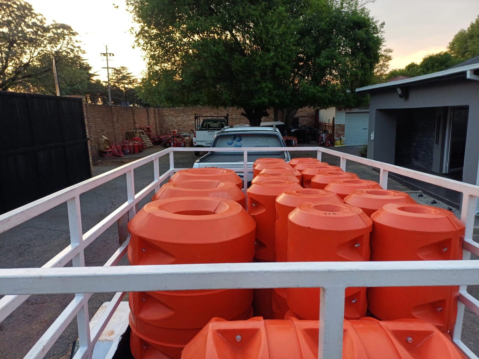 LDPE pipe floats
