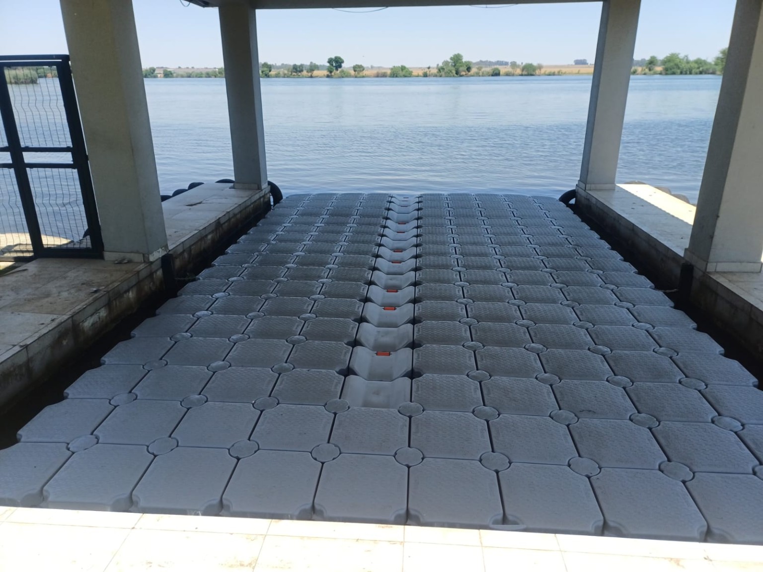 Completed boat slide installation on the Vaal River by SA Outdoor